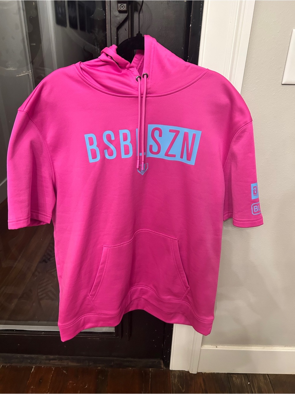 BSBL SZN adults
' Hot Pink Short-Sleeve Hoodie